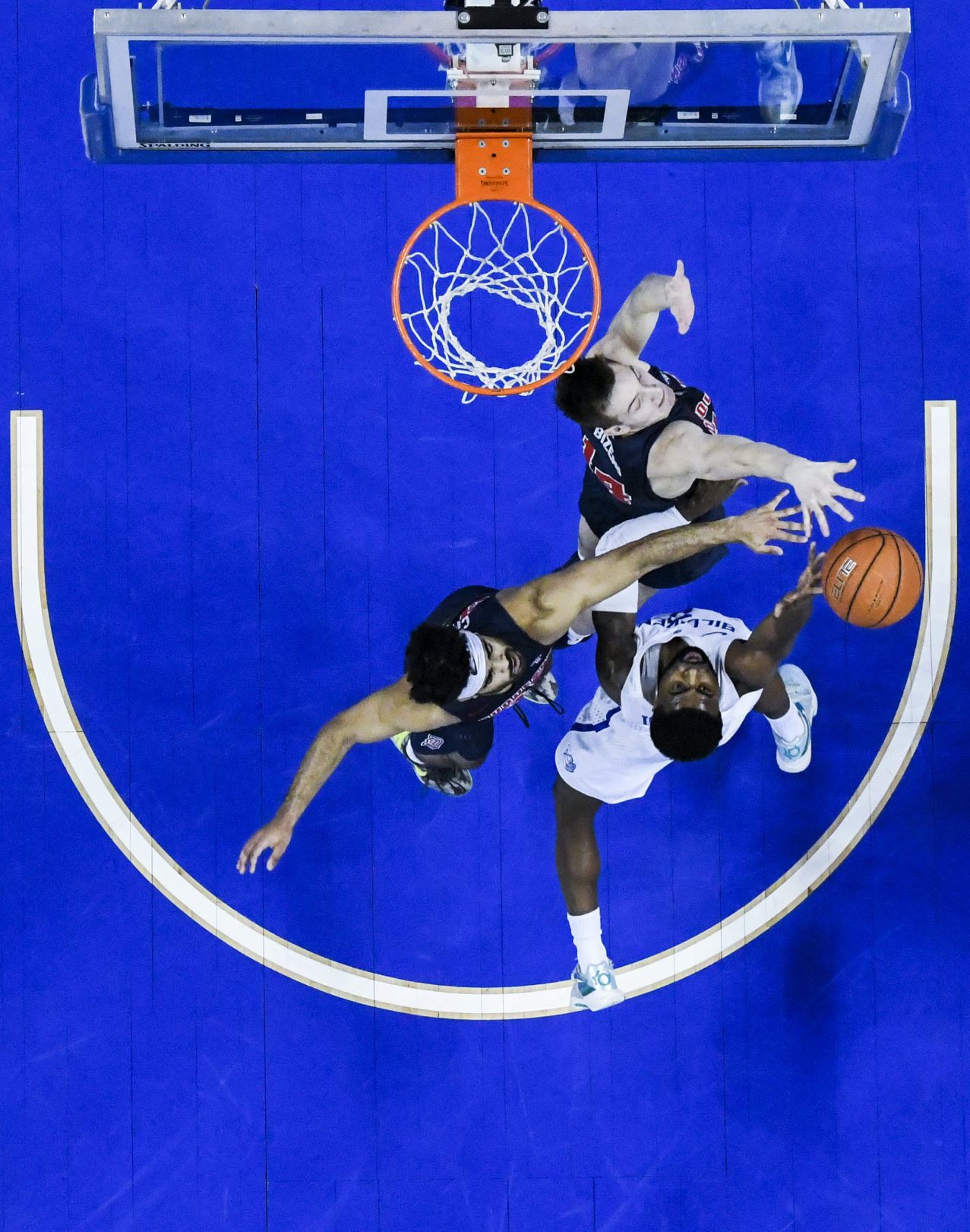 St. Louis University Battles Duquesne University on Senior Night
